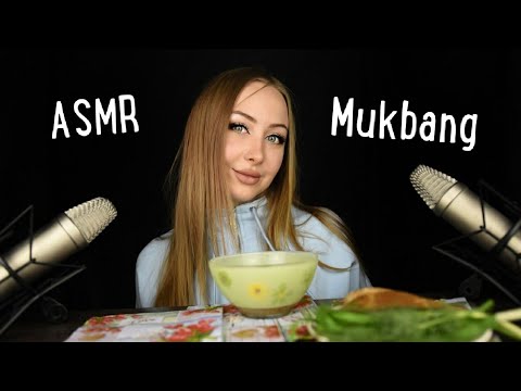 Видео: ASMR Mukbang Ответы на вопросы / Окрошка / Асмр Звуки еды /  ASMR Eating /  АСМР Итинг