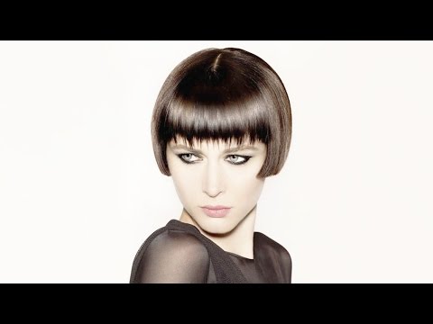 Видео: Стрижка короткий боб каре с челкой