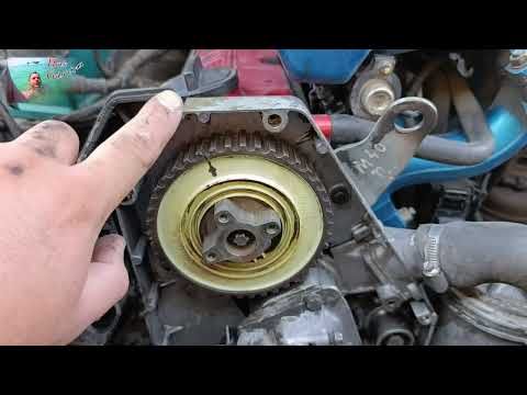 Видео: Как заменить зубчатый ремень двигателя М40 на BMW 3 E36. Как снять и установить зубчатый ремень BMW.