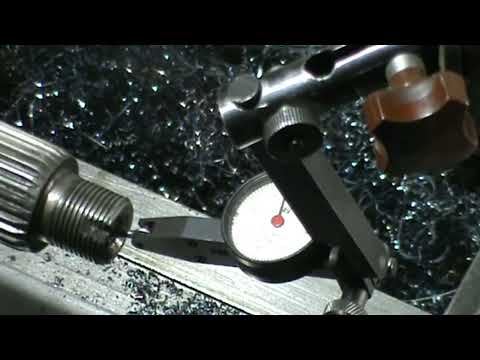 Видео: Как править центровочные отверстия на валах