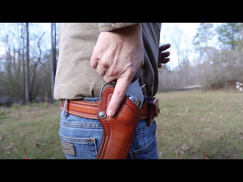 Видео: Что нужно иметь для горного оружия по версии Липси: наши любимые кобуры