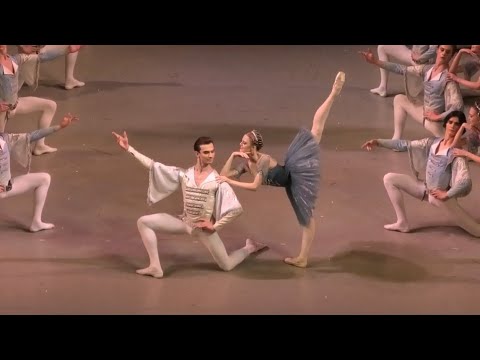 Видео: Grand Pas из балета «Раймонда». Софья Валиуллина и Руслан Стенюшкин. Выпускной АРБ 20.06.22.