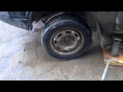 Видео: москвич 2141 решение проблемы с рулевыми наконечниками