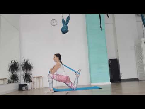 Видео: Студия ILOVEFIT | Как использовать ремни (ленты) в растяжке