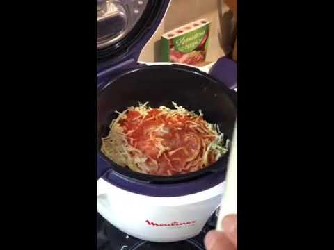 Видео: Мультиварка-скороварка MOULINEX Cook4Me CE7011 и чисто мужской борщ)))
