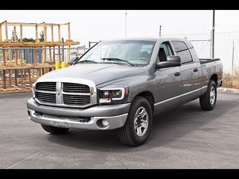 Видео: Как установить Spyder Auto: светодиодные фары для Dodge Ram 2006-2008 гг.