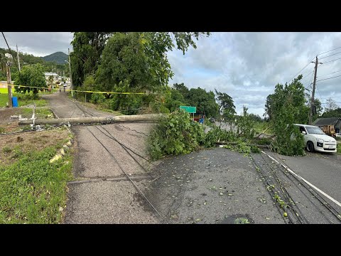 Видео: «Взгляните на сообщество после урагана Мелисса 🌪️»