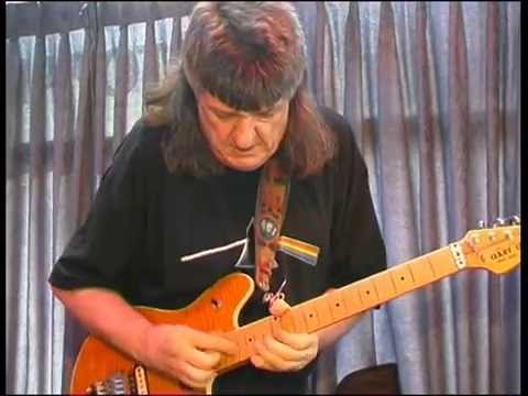 Видео: Памяти гитариста - виртуоза Игоря Золотарева (1957- 2006)