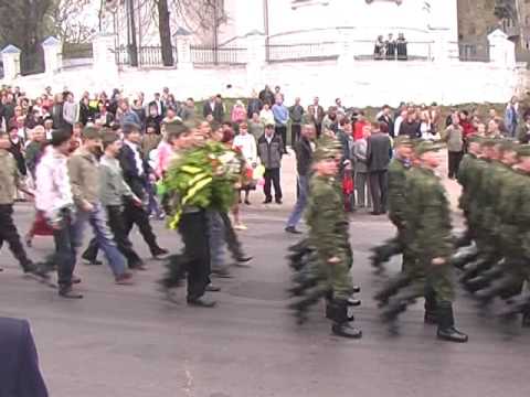 Видео: г.Плавск.  вч62887  -  9мая 2006г