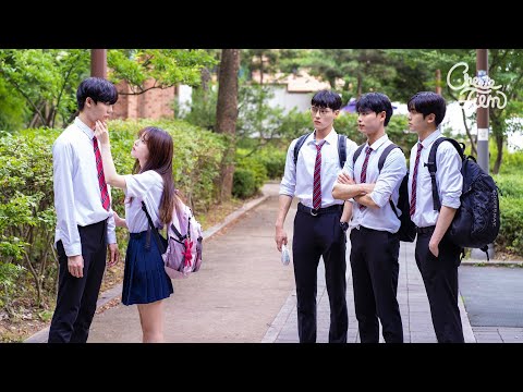 Видео: У подружки есть парень