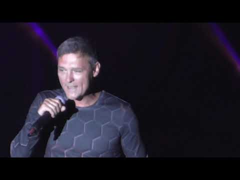 Видео: Юрий Шатунов в Уфе.Часть 1. Выступление в ДК "Юбилейный" (27.04.2019)