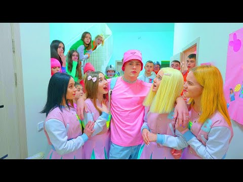 Видео: Нови дечак у Дијаниној школи! | Импресионирао је све девојчице из разреда!