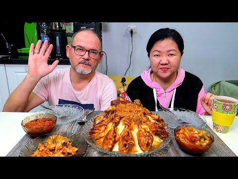 Видео: МУКБАНГ ВКУСНАЯ КУРИЦА ПО КАБАРДИНСКИ с ПЮРЕШКОЙ, Острый перец, Хе из рыбы и Па кимчи