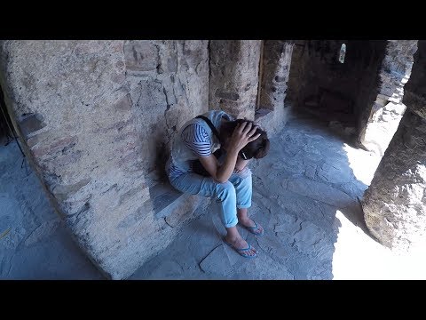 Видео: #17 | Грузия. Мы в шоке. Самый трудный подъём. Крепость греми. Алаверди. Ночь в заброшенном доме