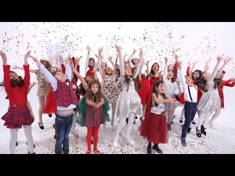 Видео: "Заедно на Коледа" - Вокална Група Мики Маус & Вяра Панталеева