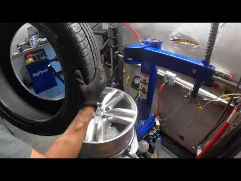 Видео: Обновление за 3 года для шиномонтажного станка Mayflower 950 и балансировочного станка 680!