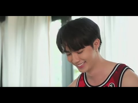 Видео: [Рус.суб] "Я подкрался, чтобы сфотографировать его."