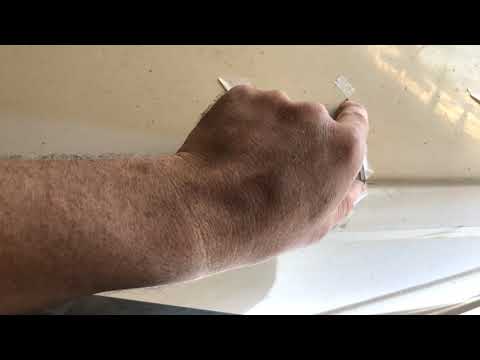 Видео: Разлиновка перед поклейкой защиты киля.