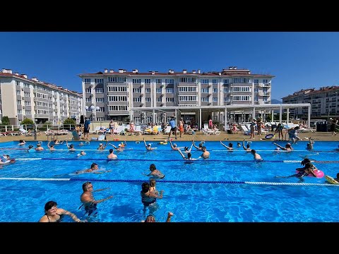 Видео: Обзор отеля для отдыха семьёй | Семейный квартал - Бархатные сезоны - Сириус/Адлер/Сочи