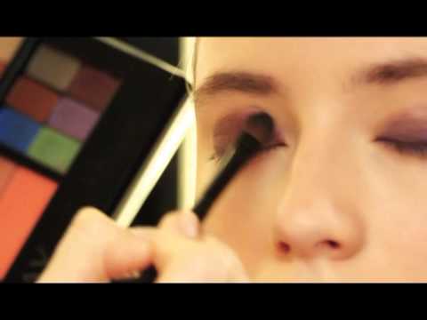 Видео: Макияж smoky eyes от Светланы Гребеньковой
