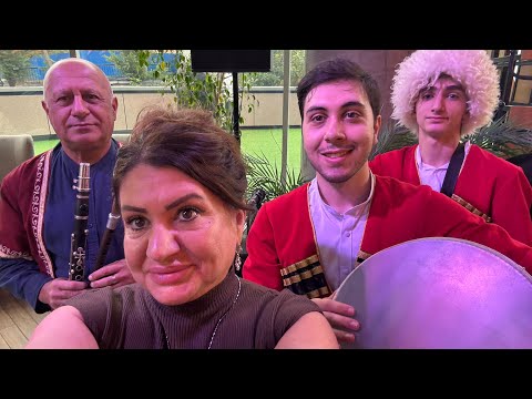 Видео: Грузинский праздник Тбилисоба❤️ Ресторан Эрти!Веселились  от души❤️👍