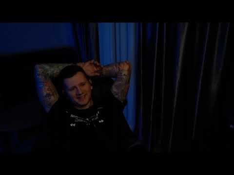 Видео: Врач реабелитолог с большой энергией не против пошалить 😈 / Онлайн знакомства