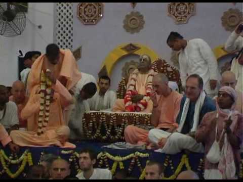 Видео: Аиндра Маяпур 2008