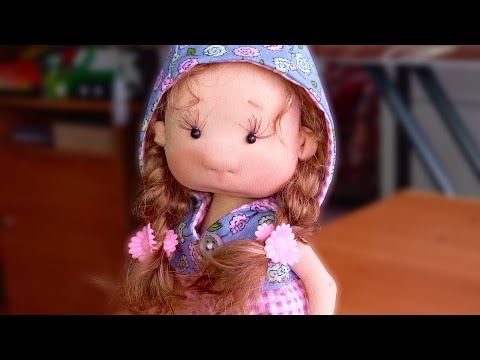 Видео: Кукла из ткани ручной работы Видео обзор Игровая кукла с одеждой для девочки 