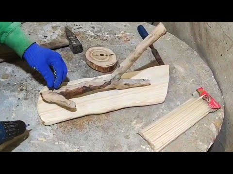 Видео: Деревянные Обрезки и сухие ветки  не сжигаем, покажу что мы с ними делаем