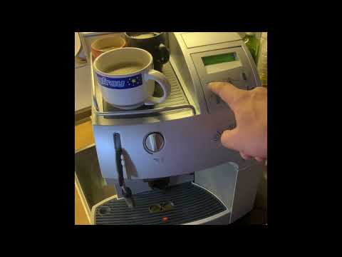 Видео: Кофемашина Saeco Stratos