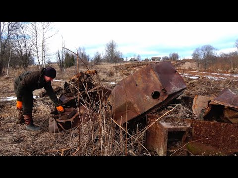 Видео: ПОДЪЕХАЛ НА КРАЙ ДЕРЕВНИ И ОБОЛДЕЛ! ЭКСКАВАТОР РАЗНЕС ВСЮ ДЕРЕВНЮ! ТОННЫ ВЕРХОВОГО МЕТАЛЛА! ПО-ВСЮДУ