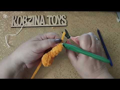 Видео: Часть 1. Вяжем зайку вместе