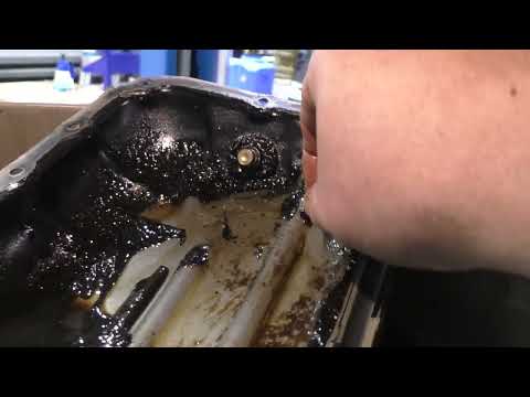 Видео: Toyota Prius и Greenol Reanimator - все предсказуемо.