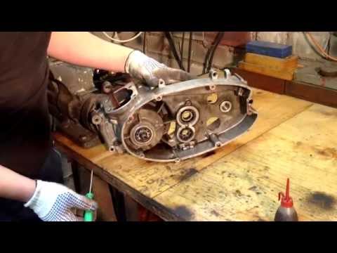 Видео: Школа моторемонта #27 1  Поршни Кавасаки на Юпитер  Pistons from Kawasaki for Izh Jupiter engine