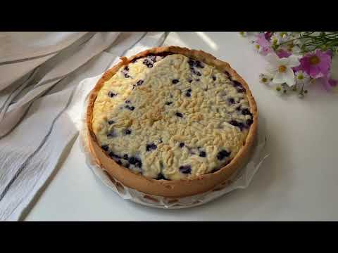 Видео: Пиріг з заливною начинкою та ягодами😋 #пиріг