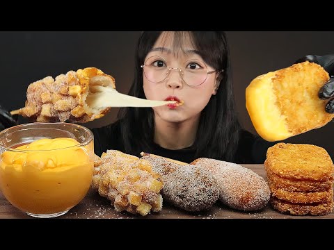 Видео: АСМР ЕДА Сырный хот-дог и Сырный соус | HOTDOG & CHEESE SAUCE MUKBANG