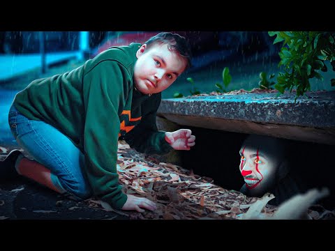 Видео: НОВАЯ ЛОВУШКА МАНЬЯКА В МАЙНКРАФТ!