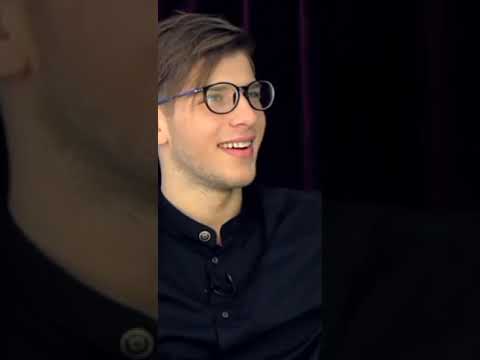 Видео: Александр Эгромжан . Интересный  момент интервью. О цирке и воспитании будущего ребенка.