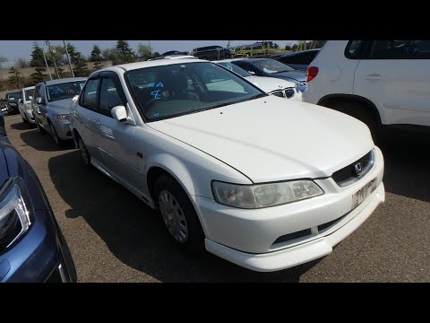 Видео: Снятие ручки Honda Accord/Torneo CF кузова