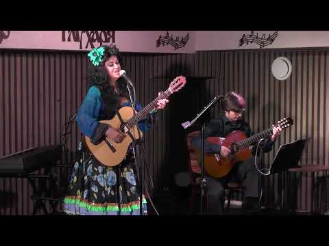 Видео: Отойди,  не гляди! Исп. Алина Цветкова. Старинный цыганский романс