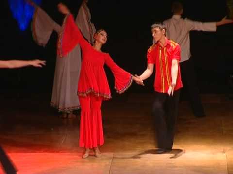 Видео: Ой, то не вечер. Анс. "Улыбка", Владивосток