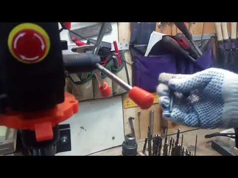 Видео: Доработка сверлильного станка