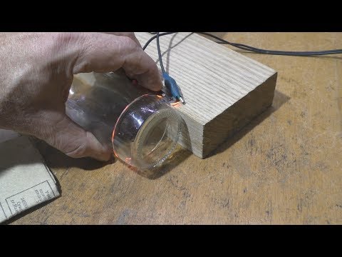 Видео: Как я режу бутылки.