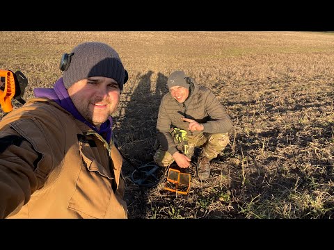 Видео: ДАВНО ТАК НЕ КОПАЛИ! Щедре поле по ЧК, кожна знахідка перехоплює дух! Коп з XP Deus II