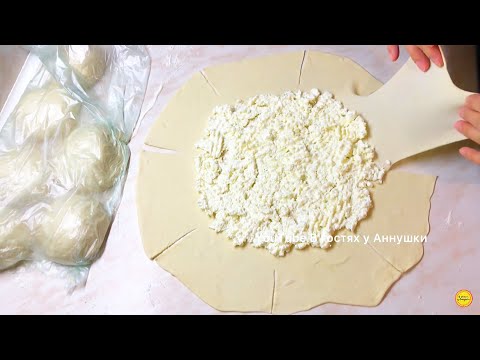 Видео: Молдавские плацинды с капустой и творогом! Ещё показываю как приготовить хрустящие слоёные лепешки