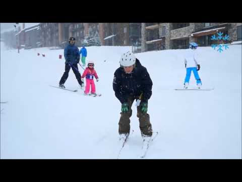 Видео: Катание на лыжах в переднезаднем направлении, с ноги на ногу