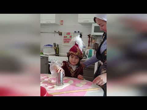 Видео: дс 11 конкурс мама, бабушка и я Катаева А Ж