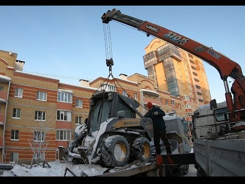 Видео: Манипулятор снова спасает минипогрузчик.
