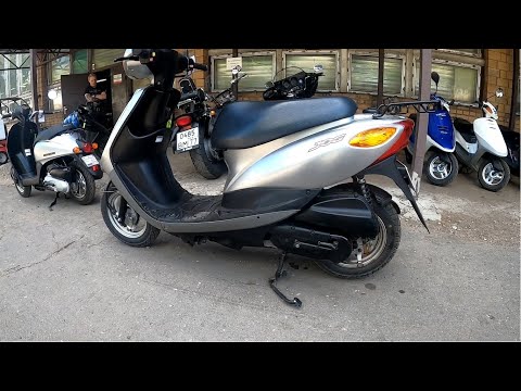 Видео: Honda или Yamaha? Какой скутер из Японии лучше?