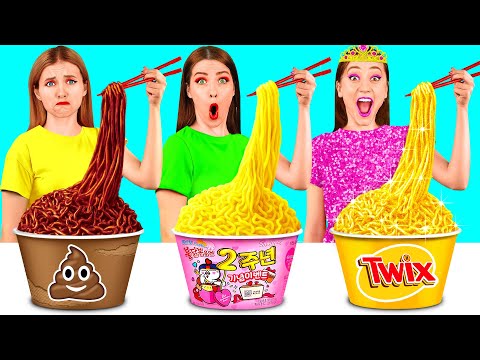 Видео: Бедная vs Богатая vs Ультра Богатая еда Челлендж | Смешные Cитуации от 4Teen Challenge